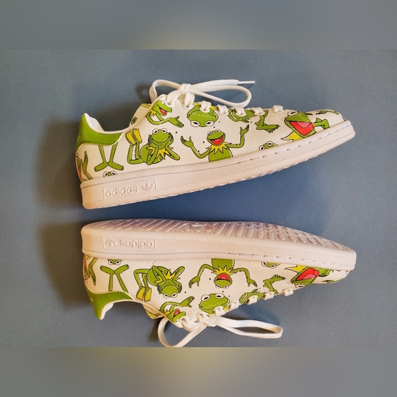 Kermit adidas size 7 - Picture 3 of 6